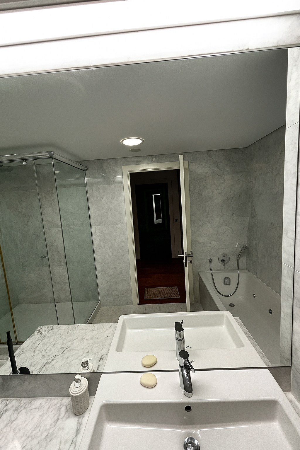 Suíte Privada com Closet